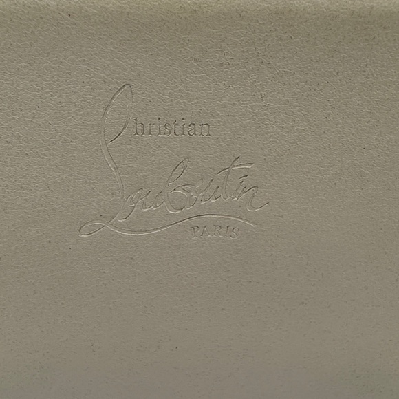 Christian Louboutin Beige & white Stud Embellished Compact Wallet / Cardholder - Picture 3 of 9